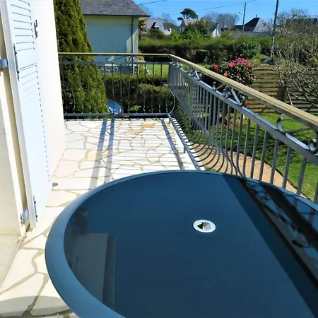 Maison Avec Wifi, Jardin, A 900m De La De Trestraou A Ref 849